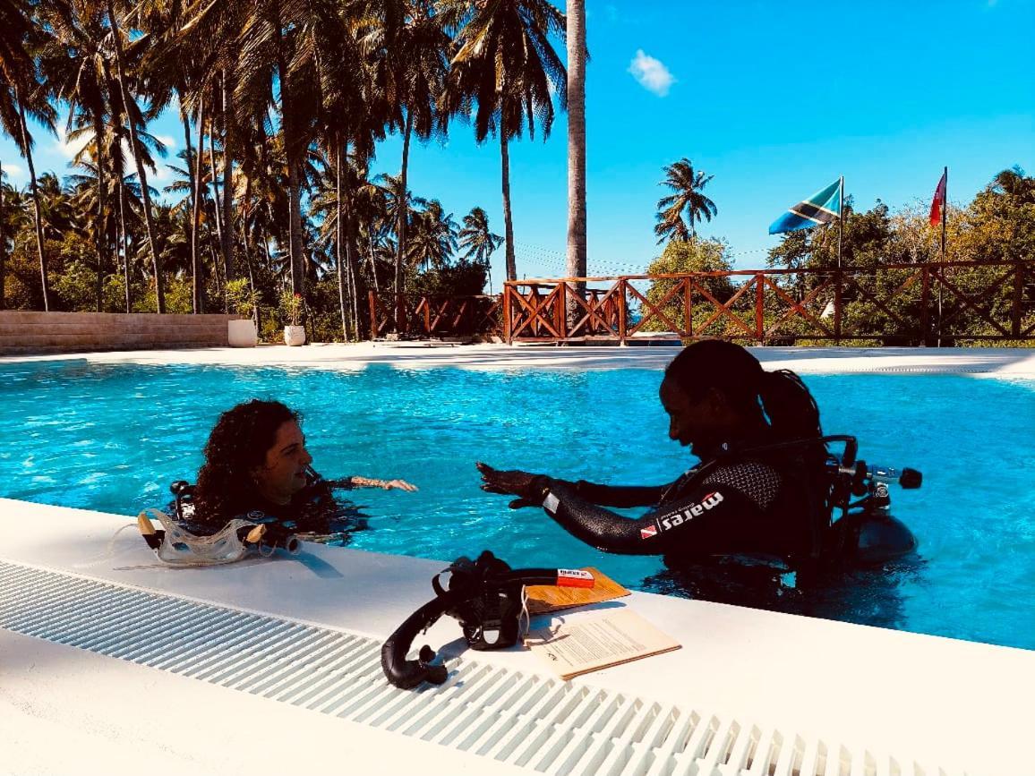 Dive Planet Mafia Island Utende Екстериор снимка